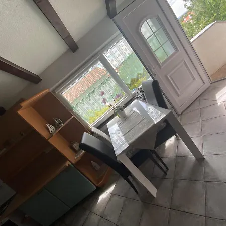 Apartamento App Adam