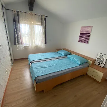 Apartamento App Adam